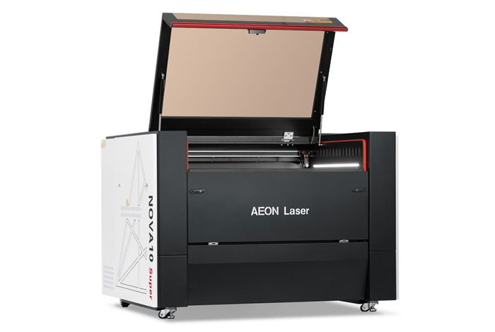 Aeon Nova10 S 辽宁盼盼吧  Professional CO2 Laser Cutter and Engraver three-quarter view with lid open